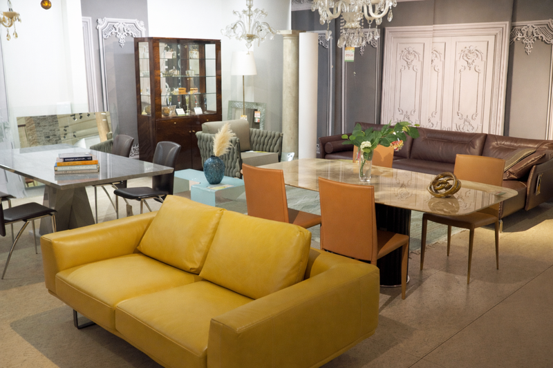 世界各国からの直輸入で「安い」